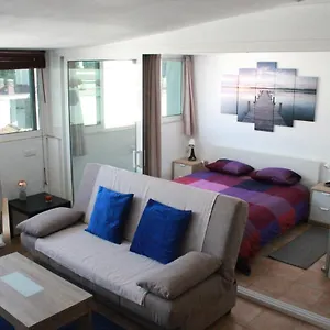 https://apartment-sirena-beach.hotelsinnerja.org
